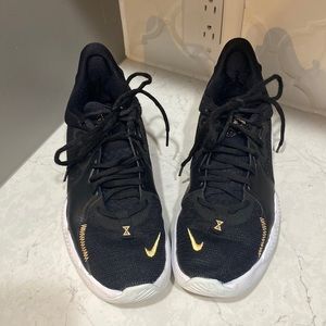 Nike Boys Basketball Shoes